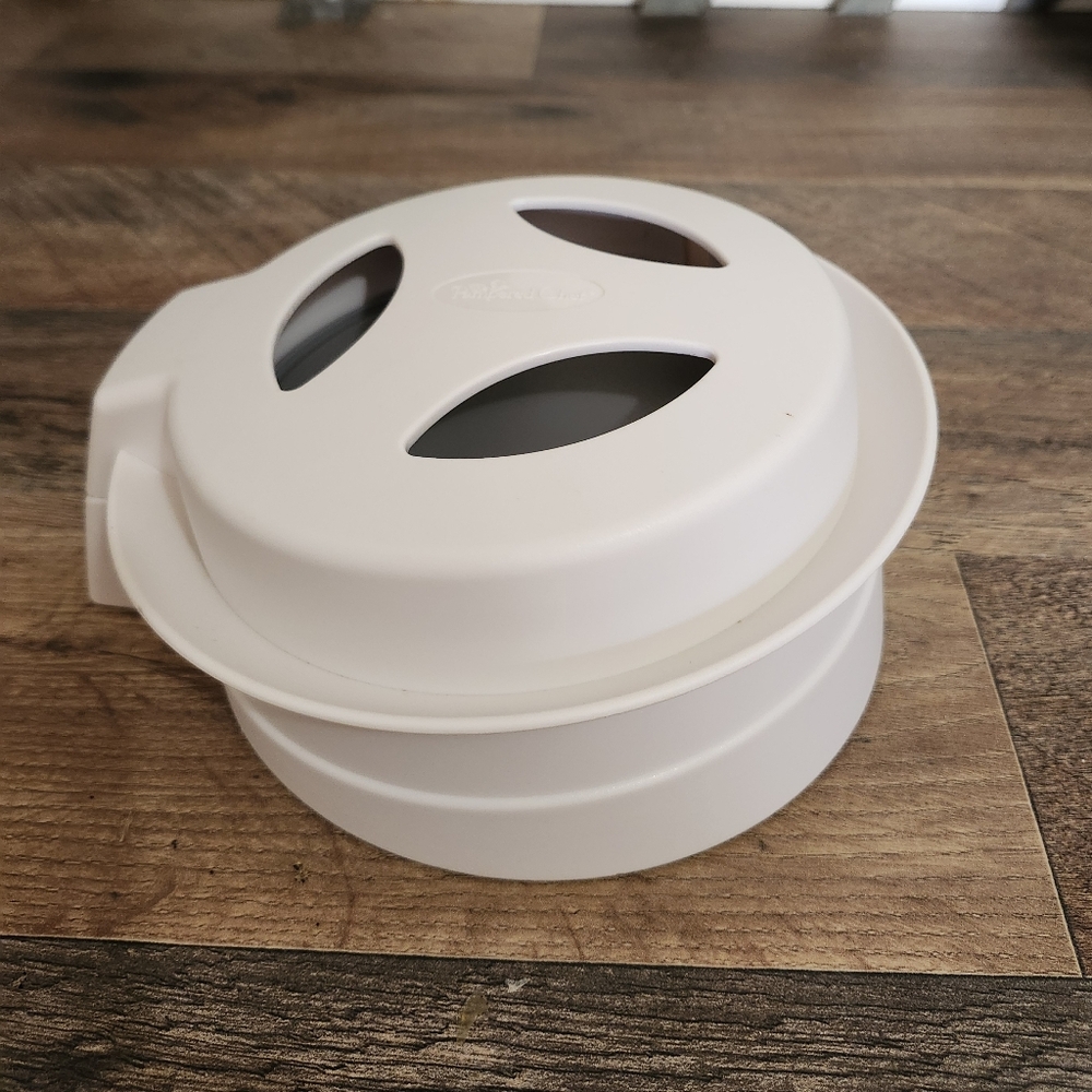 Pampered Chef Close 'n Cut